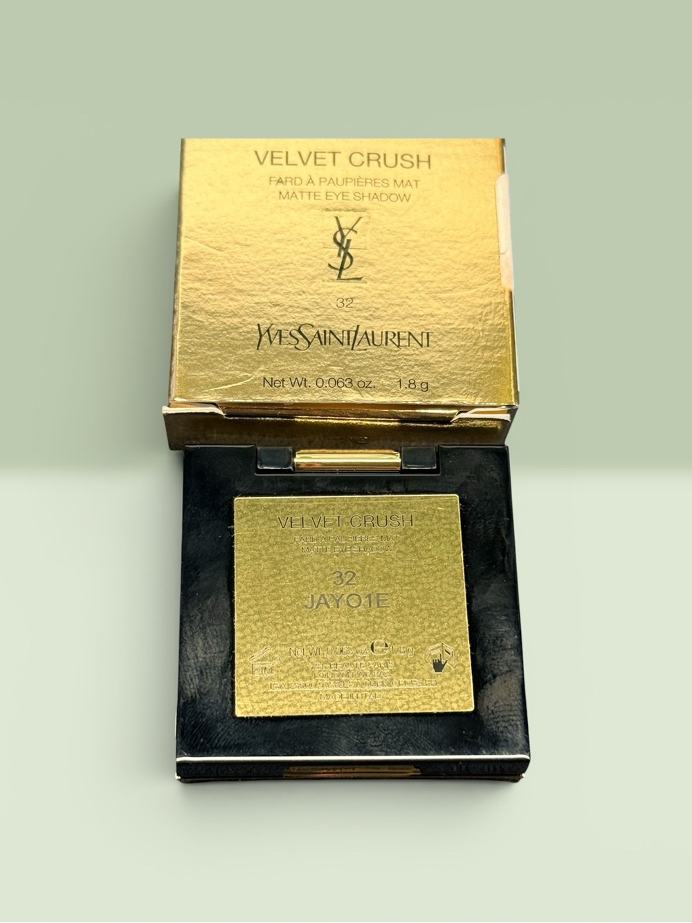 Yves Saint Laurent Brow/Eyeshadow Compact — Velvet Crush - Picture 3 of 4